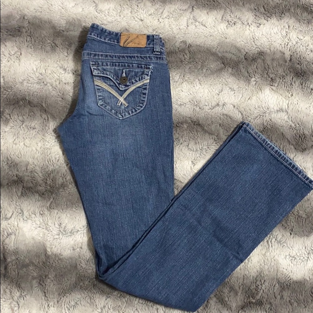 3/$15 Vanity Dakota Jeans 27/35L